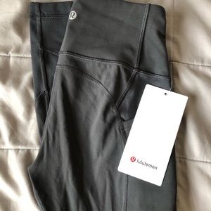 Lululemon crop 23” all the right places
